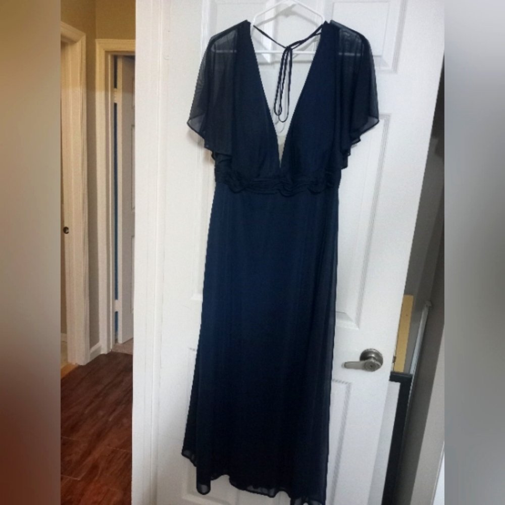 Azazie long navy dress, Tiara